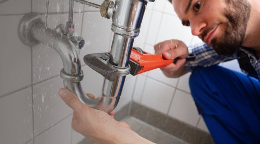 Professional same day plumber services in Caroline, WI